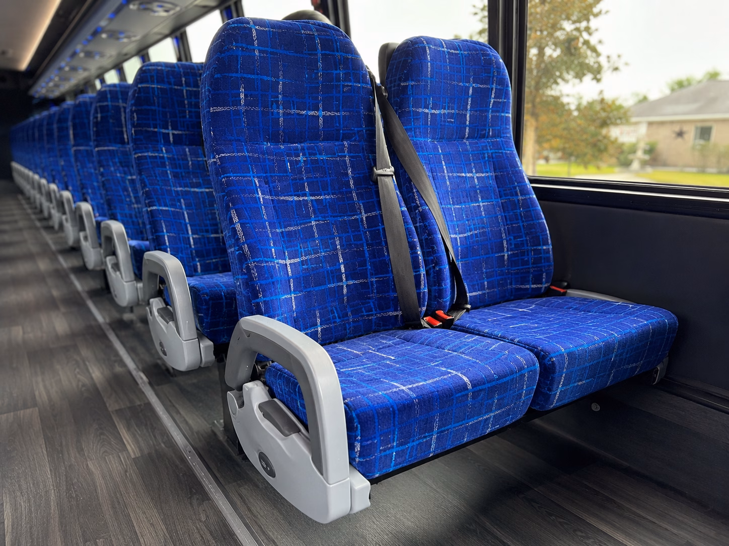 orem comfortable charter bus rentals for orem church groups